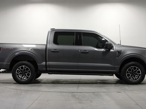 Used 2022 Ford F150 XLT w/ Equipment Group 301A Mid image 3