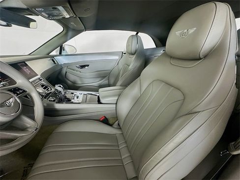 Used 2023 Bentley Continental GT S image 21