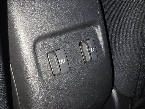 Certified 2022 Nissan Kicks SR w/ Interior Electronics Package image 10