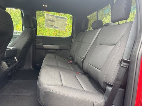 New 2025 Ford F150 XLT w/ Equipment Group 302A MID image 38