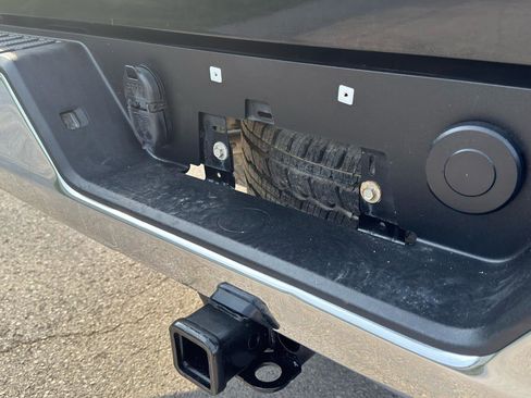 Used 2021 GMC Sierra 1500 4x4 Double Cab w/ Convenience Package image 5