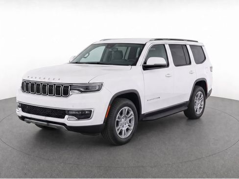 Used 2022 Jeep Wagoneer Series I w/ Convenience Group I AWD/4WD image 1