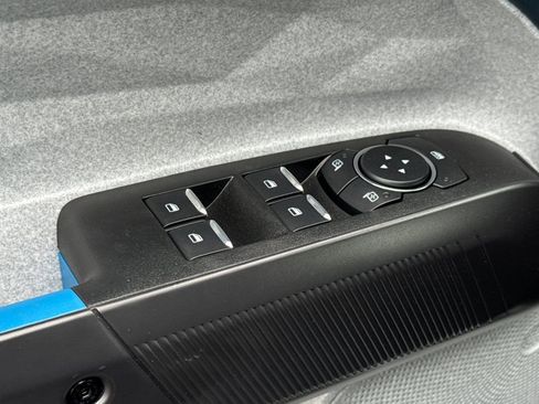 New 2026 Ford Maverick XLT w/ XLT Luxury Package FWD image 12