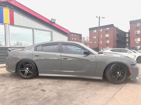 Used 2018 Dodge Charger R/T Scat Pack image 13