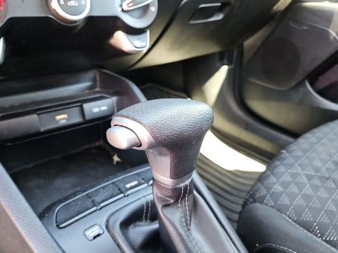 Used 2023 Kia Rio S FWD image 21