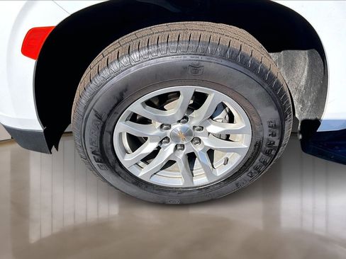 Used 2024 Chevrolet Tahoe LT image 35