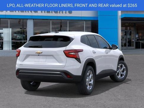 New 2026 Chevrolet Trax LS w/ LS Convenience Package FWD image 5