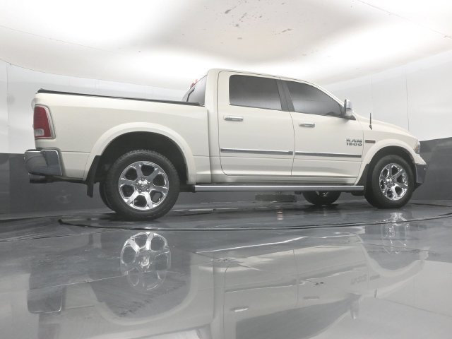 Used 2018 RAM 1500 Laramie w/ Convenience Group AWD/4WD image 52