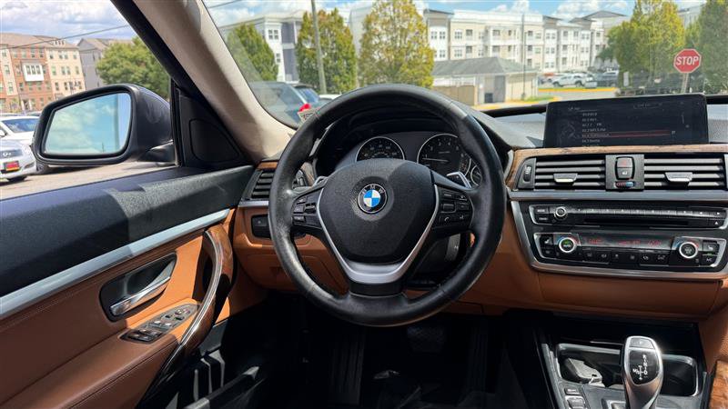 Used 2015 BMW 335i Gran Turismo xDrive AWD/4WD image 30