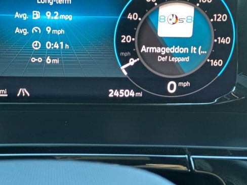 Used 2025 Volkswagen Atlas Cross Sport SE image 20