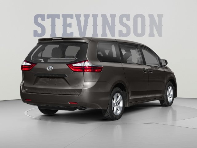 Used 2020 Toyota Sienna XLE w/ XLE Navigation Package AWD/4WD image 2