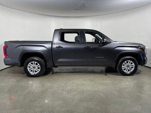 New 2026 Toyota Tundra SR5 image 2