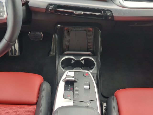 Used 2025 BMW X1 M35i AWD/4WD image 22