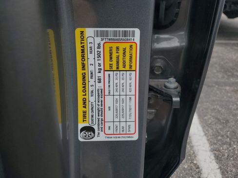 Used 2025 Ford Maverick XL w/ Equipment Group 102A image 28