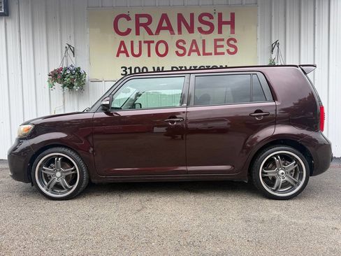 Used 2008 Scion xB image 3
