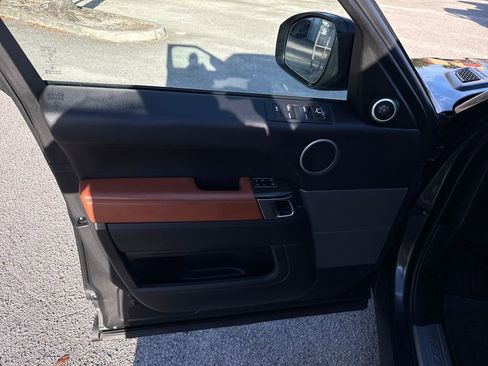 Used 2016 Land Rover Range Rover Sport Supercharged image 13