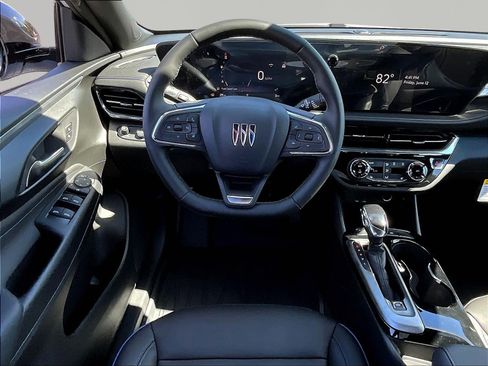 New 2026 Buick Envista Sport Touring w/ Convenience I Package FWD image 9