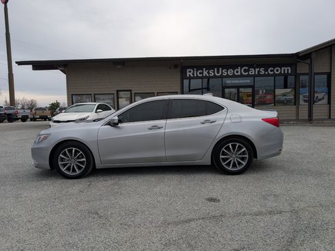 Used 2019 Acura TLX image 11