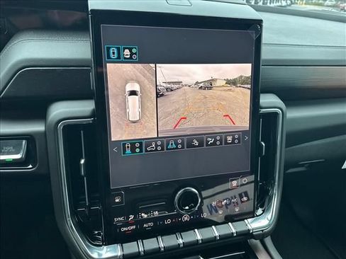 New 2026 GMC Yukon XL Denali w/ Denali Reserve Package AWD/4WD image 35
