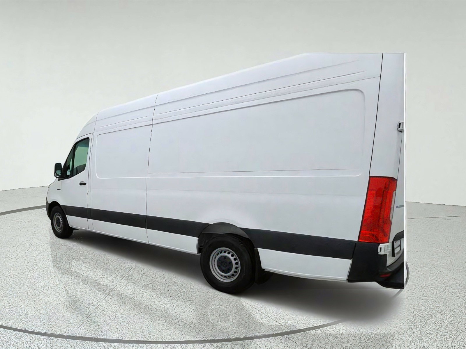 New 2025 Mercedes-Benz eSprinter 170 Cargo image 12
