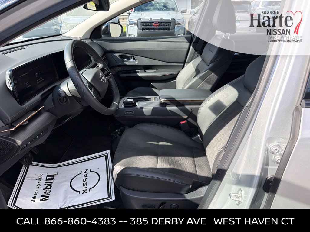 Certified 2024 Nissan Ariya AWD image 11