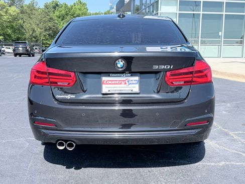 Used 2017 BMW 330i Sedan RWD image 8