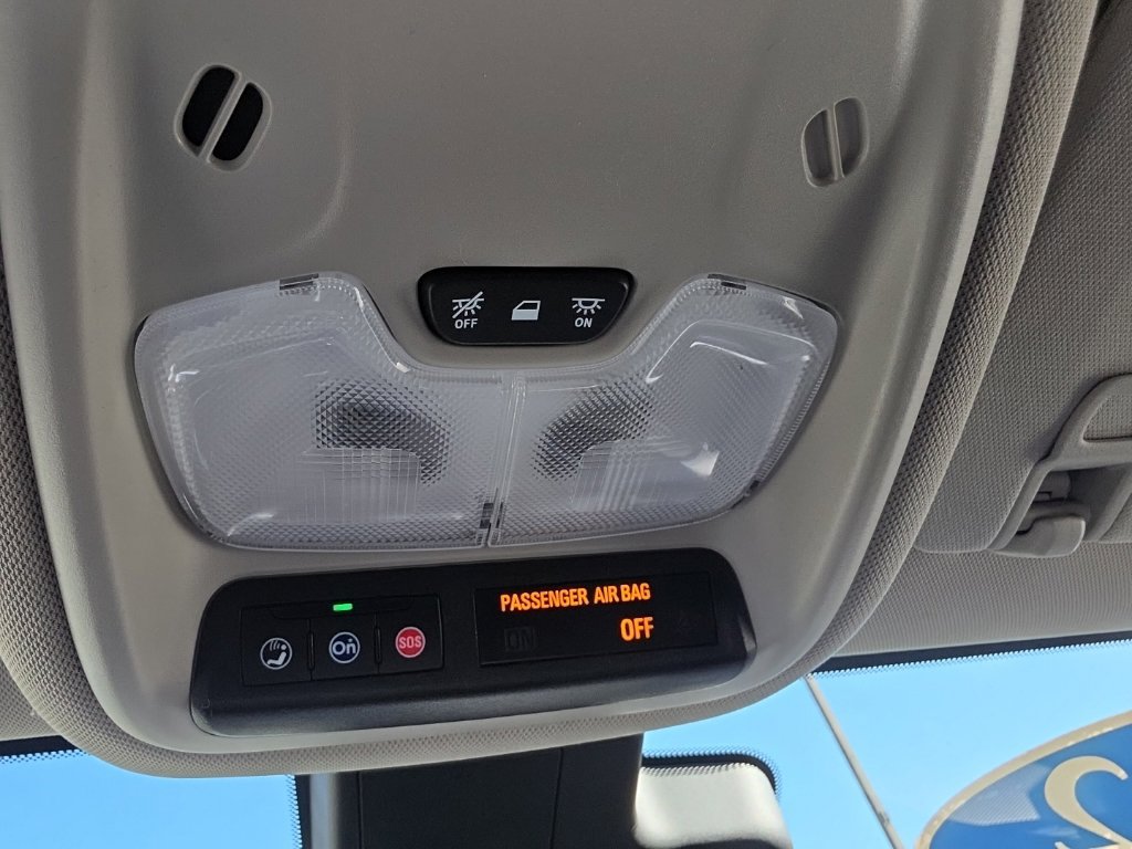 Certified 2022 Buick Encore GX Preferred w/ Cold Weather Comfort Package FWD image 21