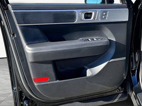 Used 2024 Hyundai Santa Fe Limited image 23