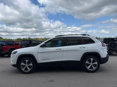 Used 2022 Jeep Cherokee Limited AWD/4WD image 6