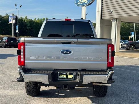 Used 2024 Ford F250 Lariat w/ Lariat Ultimate Package AWD/4WD image 4