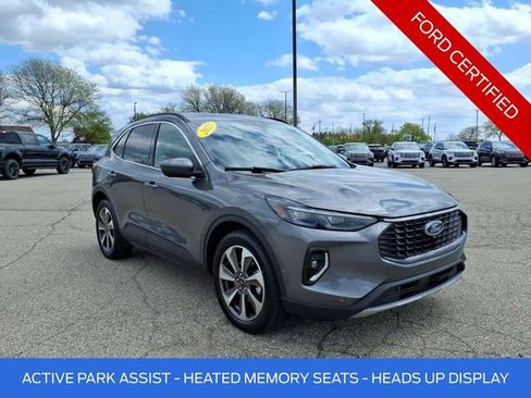 Certified 2023 Ford Escape Platinum w/ Premium Technology Package AWD/4WD image 3