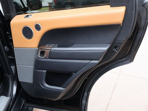 Used 2018 Land Rover Range Rover Sport Supercharged image 14
