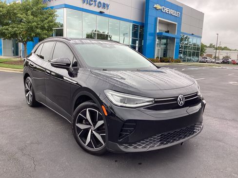 Used 2023 Volkswagen ID.4 Pro S image 7