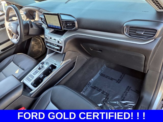 Used 2023 Ford Explorer XLT w/ Equipment Group 202A RWD image 16