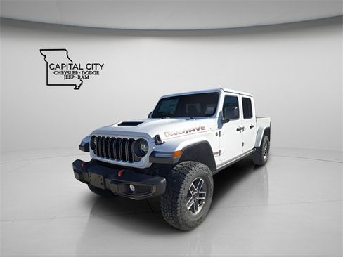 New 2026 Jeep Gladiator Mojave image 8