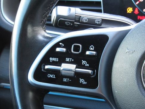 Used 2022 Mercedes-Benz GLE 350 4MATIC w/ 3rd Row Seat Package image 29