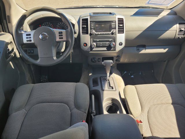 Used 2018 Nissan Frontier SV AWD/4WD image 14