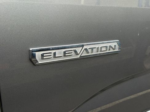 Used 2022 GMC Canyon Elevation w/ Elevation Premium Package AWD/4WD image 30
