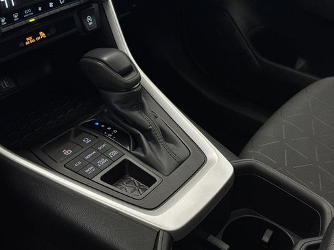 Used 2024 Toyota RAV4 XLE image 30