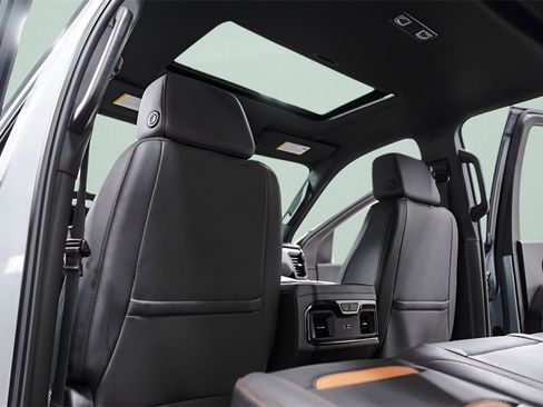 Used 2024 GMC Sierra 2500 AT4 w/ AT4 Premium Plus Package image 31