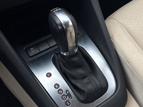 Used 2014 Volkswagen Jetta TDI FWD image 31