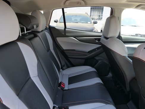 Used 2019 Subaru Crosstrek 2.0i Limited w/ Moonroof Package w/Navigation AWD/4WD image 23