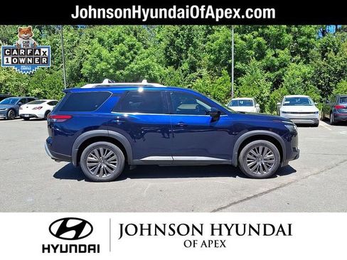 Used 2023 Nissan Pathfinder SL w/ SL Premium Package AWD/4WD image 31