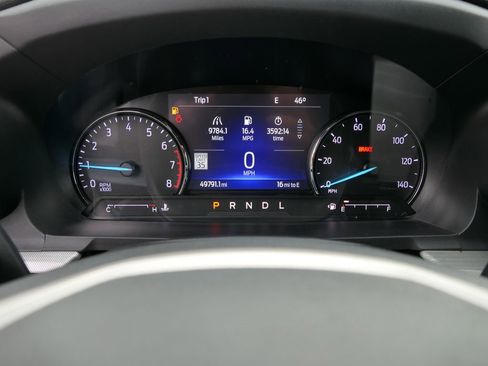 Used 2022 Ford Explorer XLT w/ Equipment Group 202A image 17