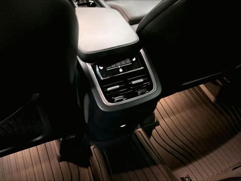 Used 2019 Volvo XC90 T6 Inscription w/ Advanced Package image 36