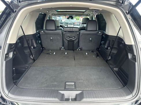 Used 2023 Honda Pilot Elite image 8