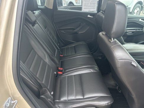 Used 2018 Ford Escape Titanium w/ Ford Safe & Smart Package image 11