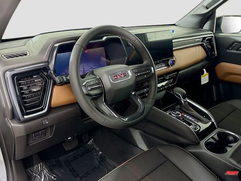 New 2026 GMC Canyon AT4 image 9