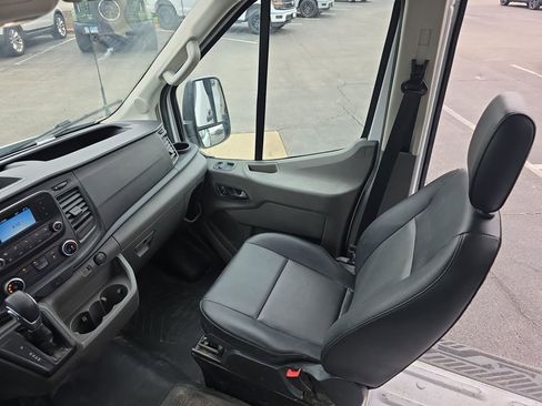 Certified 2023 Ford Transit 250 Medium Roof AWD image 30