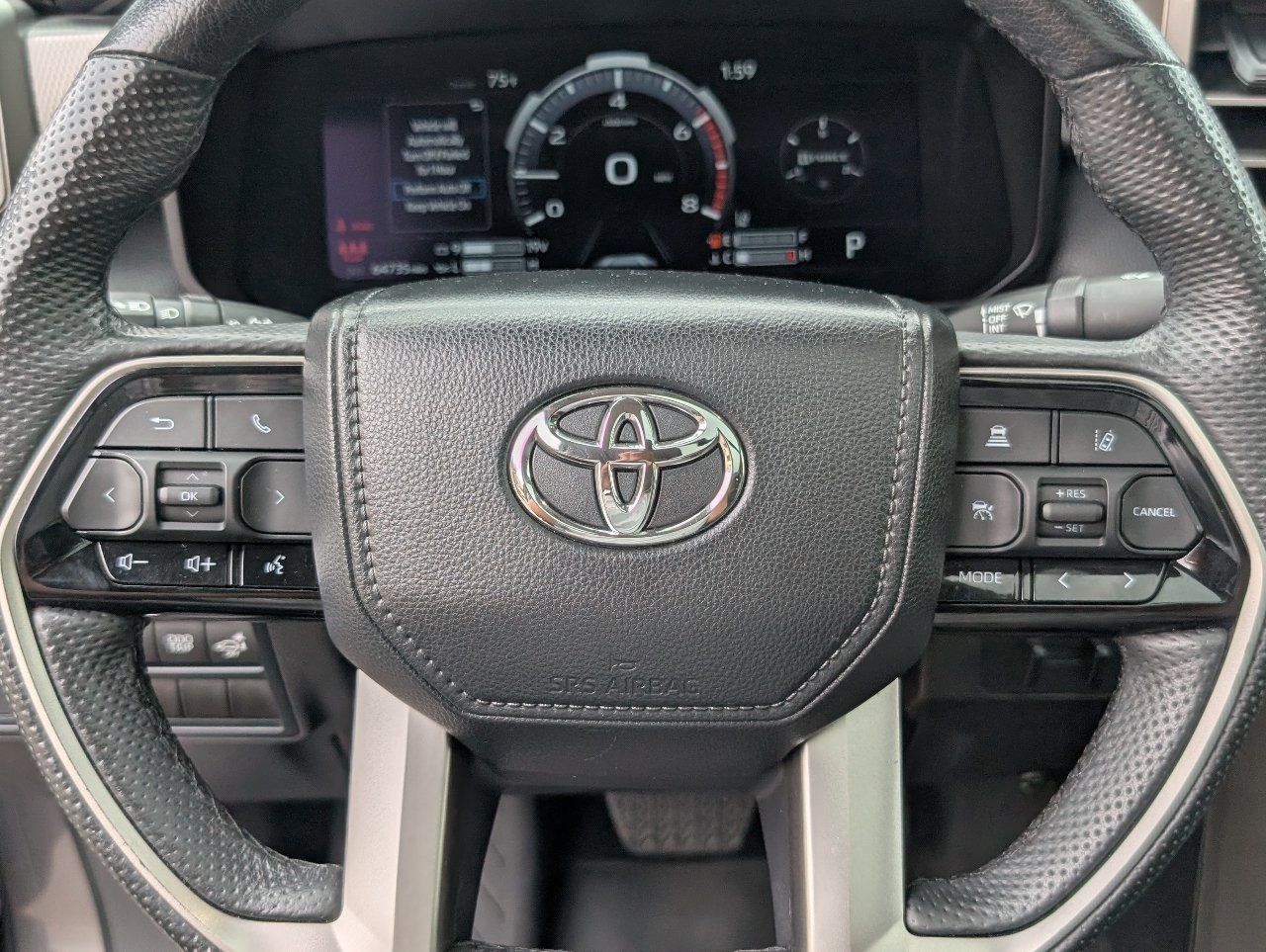 Used 2024 Toyota Tundra Limited AWD/4WD image 18